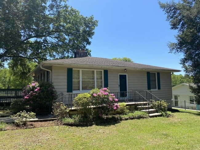 Photo - 108 S Rockview Dr House