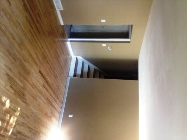 Building Photo - 7120 S Towncrest Dr