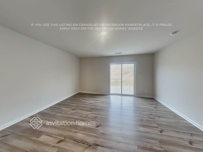 Foto del edificio - 5113 Spring Breeze Blvd