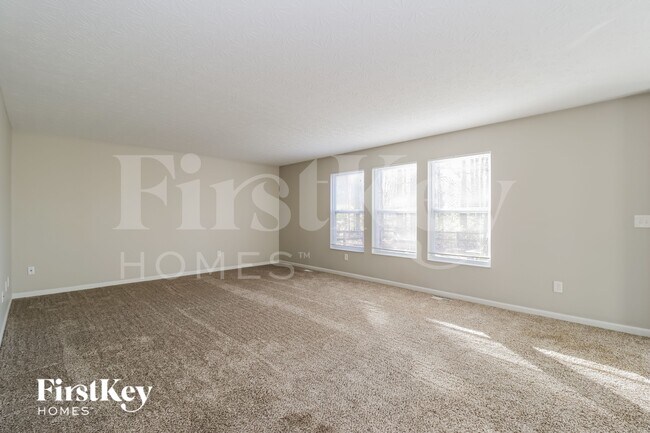 Foto del edificio - 53 Wooded Ridge Dr