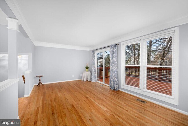 Foto del edificio - 43861 Laburnum Square