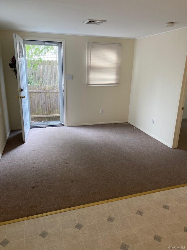 Foto principal - 109 Franklin Ave