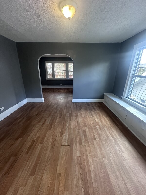 Foto del edificio - 13303 Southview Ave