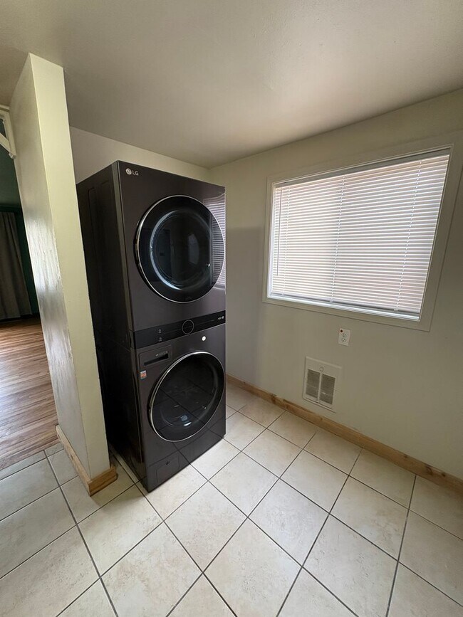 Foto del edificio - Cute 2 bed 1 bath ho e for rent in Ephrata