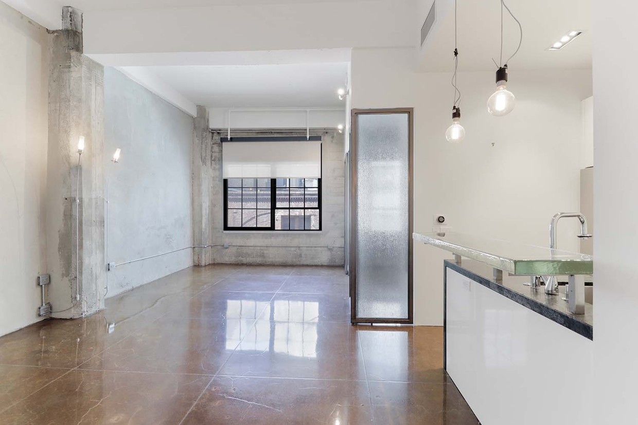 Foto principal - Modern Loft in Mint Plaza