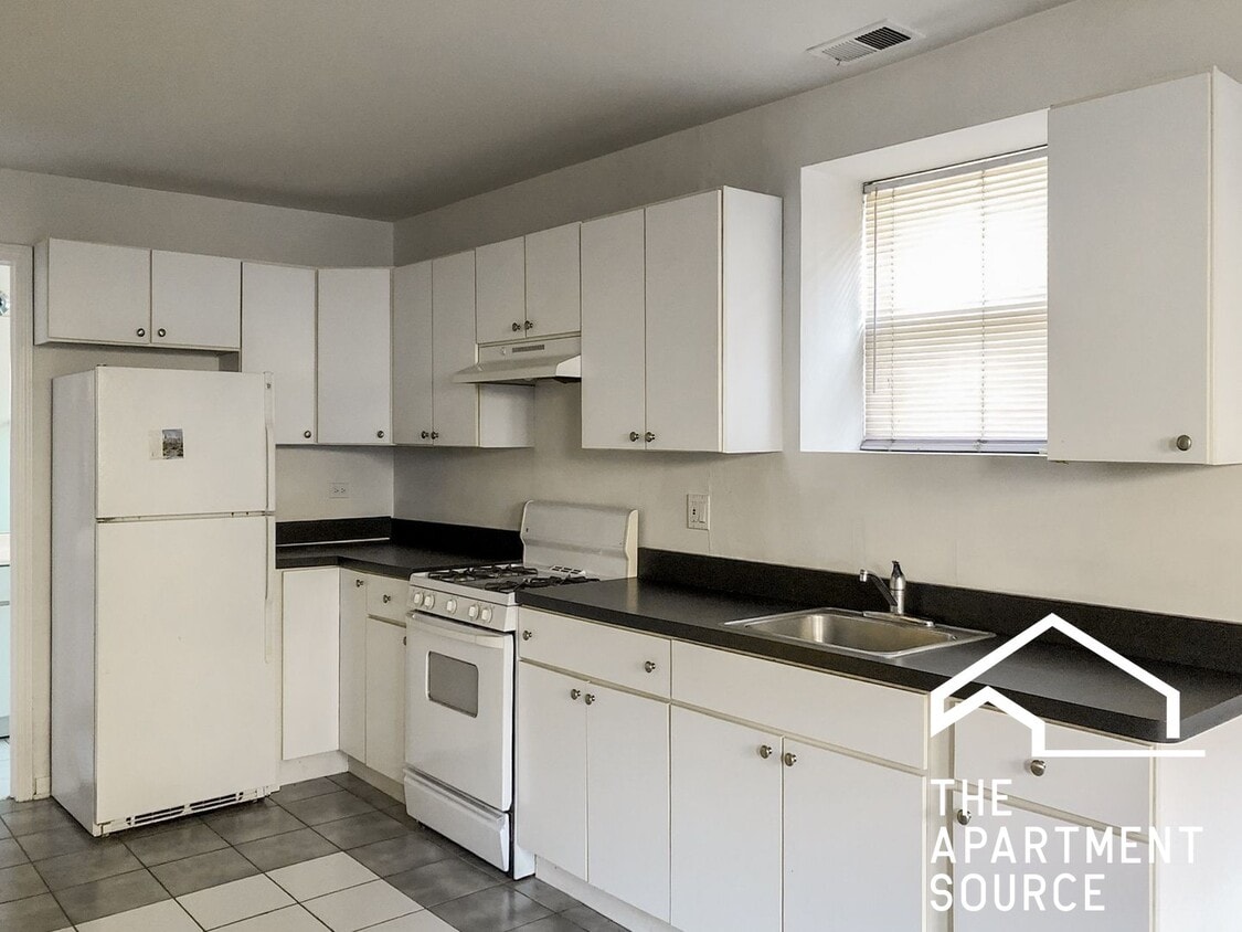 Photo - 1022 North Damen Ave. Unit 3