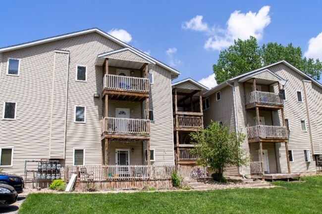 Balconies - Stone Court Apartments