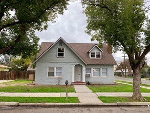 Building Photo - 1452 N 5th St