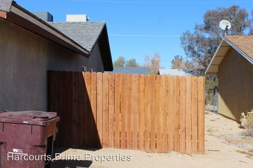 Building Photo - 73824 Sun Valley Dr