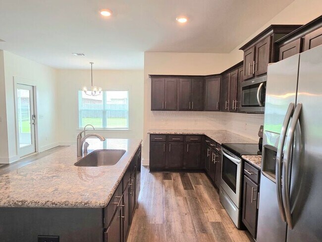 Building Photo - 1671 Granite Ln