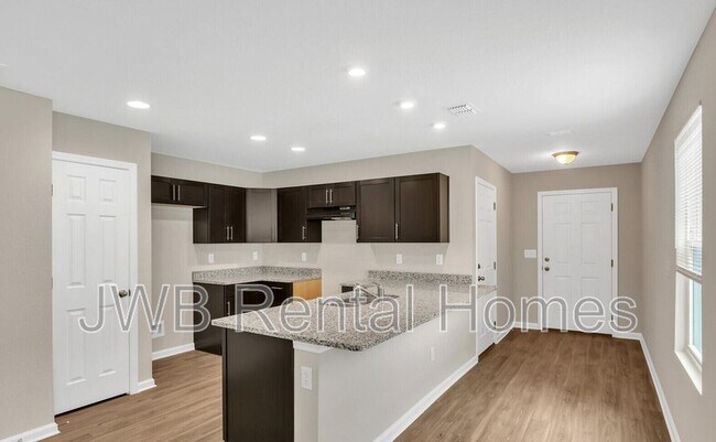 Foto del edificio - 7609 Eaton Ave