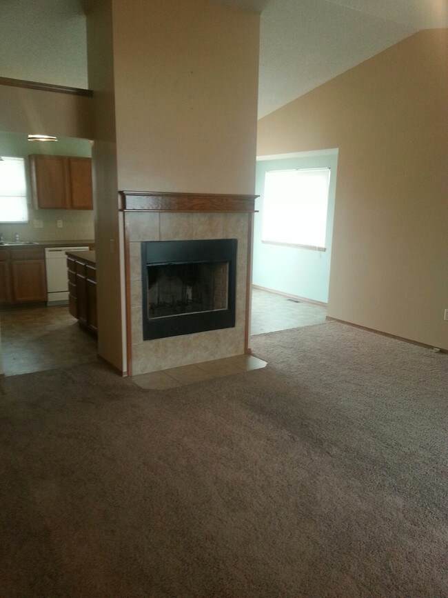 Building Photo - 13606 W Ponderosa Ct