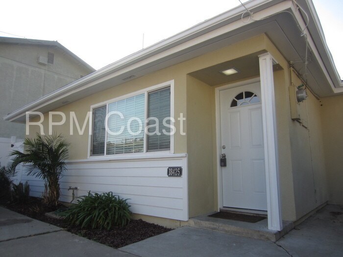 Primary Photo - 18425 Patterson Ln