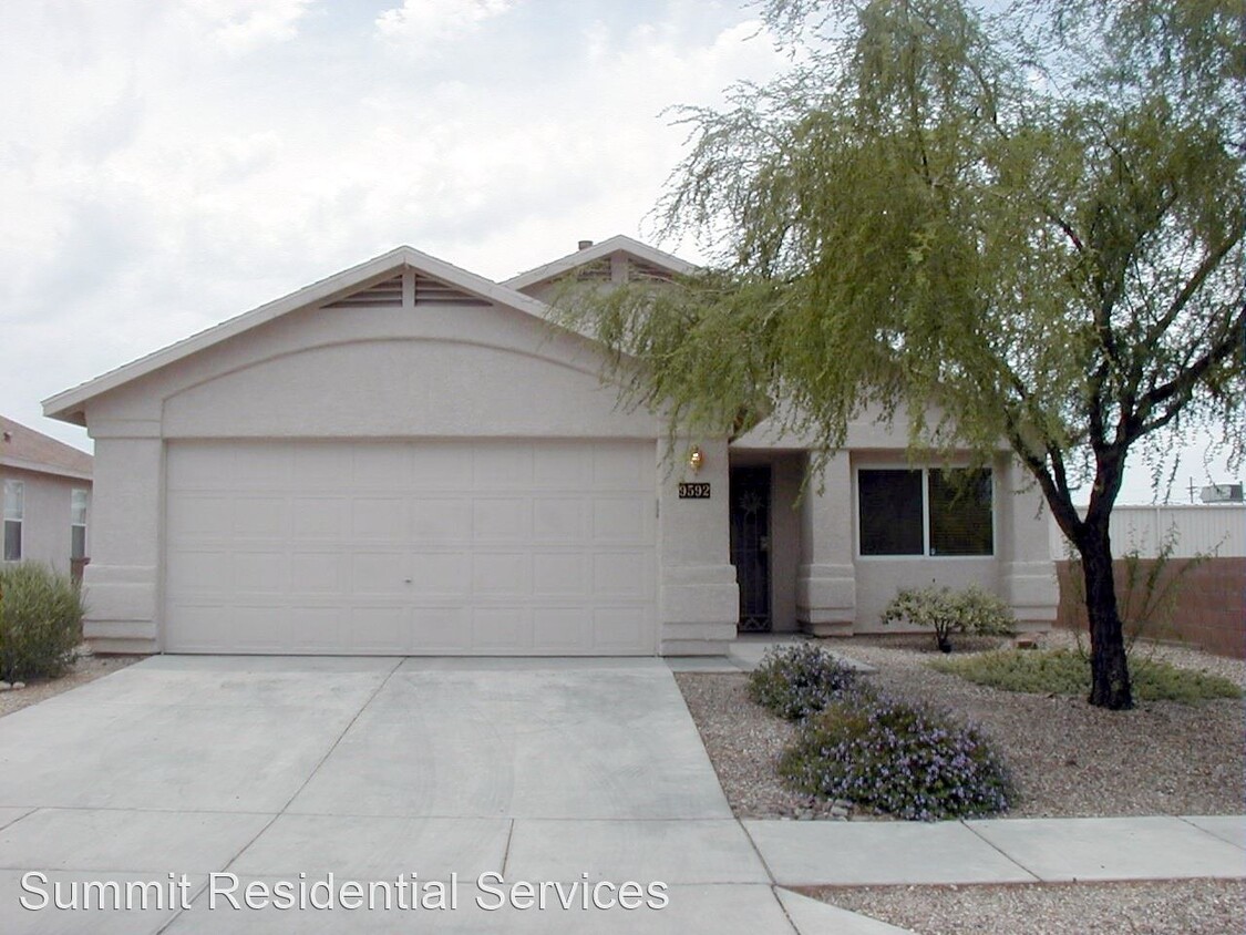 3 br, 2 bath House - 9592 E. Vendela Street - 3 br, 2 bath House - 9592  E. Vendela Street