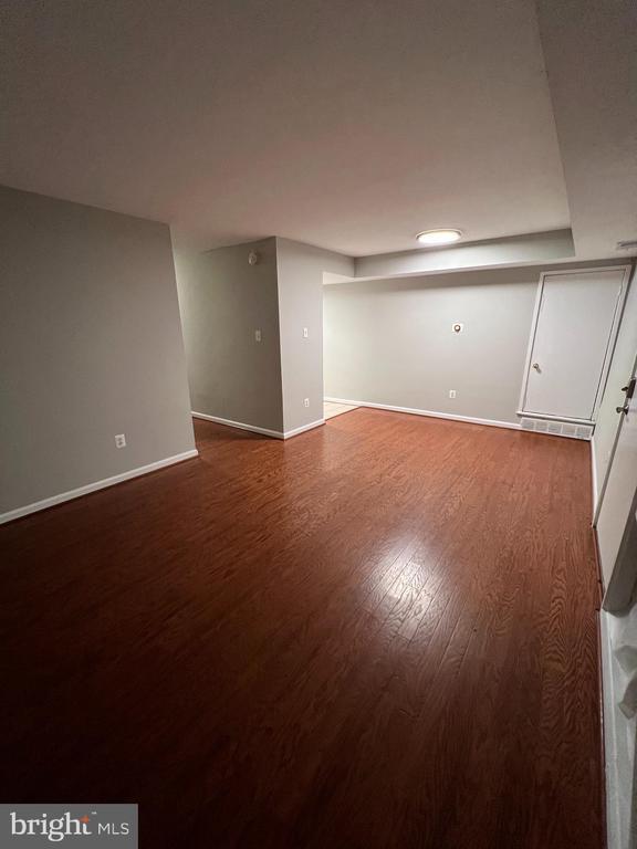 Building Photo - 10029 Fair Wds Dr