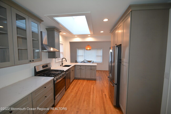 Foto del edificio - 703 S Edgemere Dr