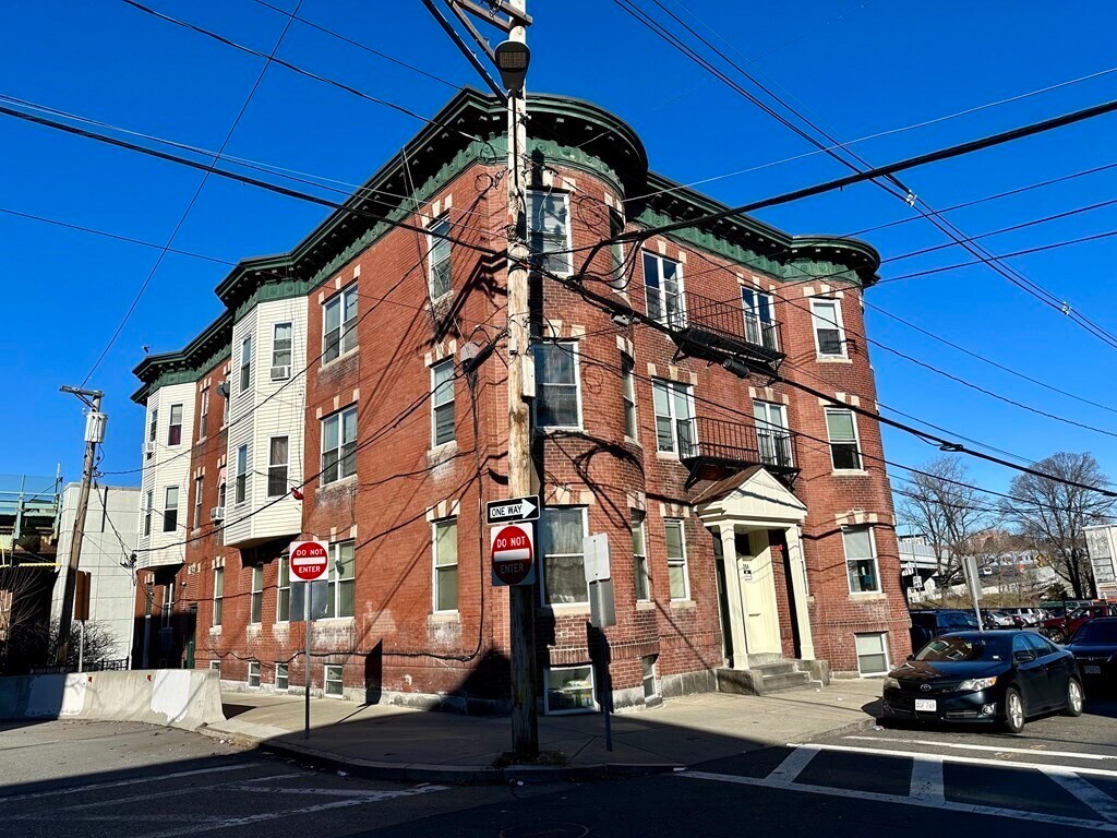 Building Photo - 57 4th St