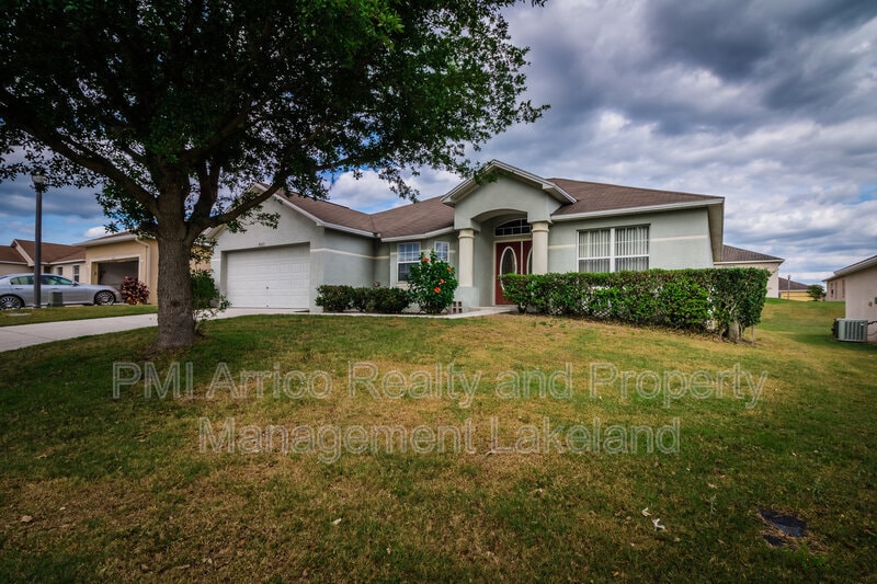 Primary Photo - 8323 Greystone Dr