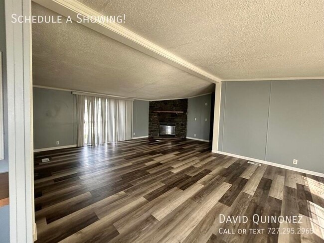 Building Photo - 3201 Iona-