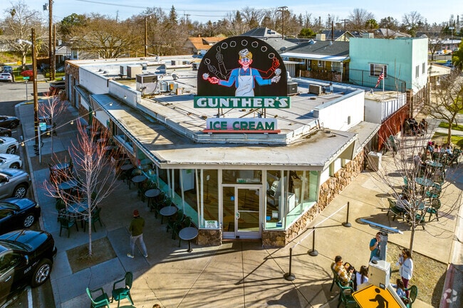 Gunther's Ice Cream is a local favorite serving Curtis Park residents a variety of flavors.
