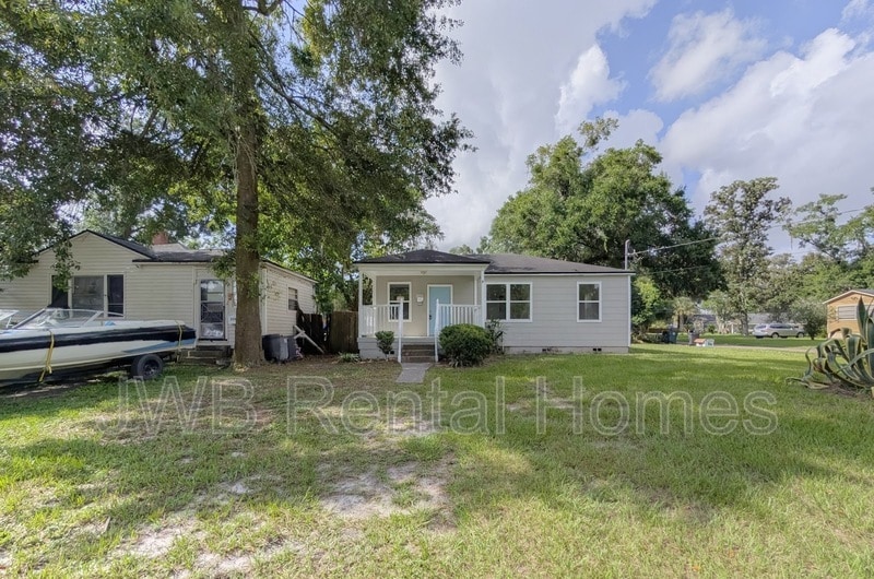 Primary Photo - 5256 Sunderland Rd