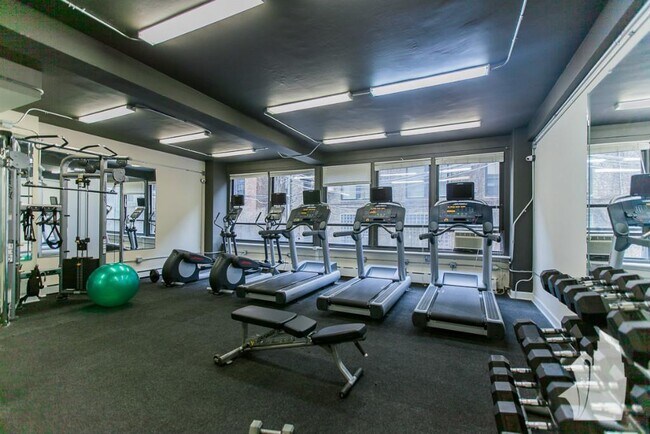 Foto del edificio - 4180 N Marine Dr