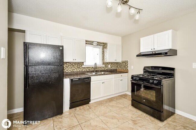 Foto del edificio - 1604 Louise Ave