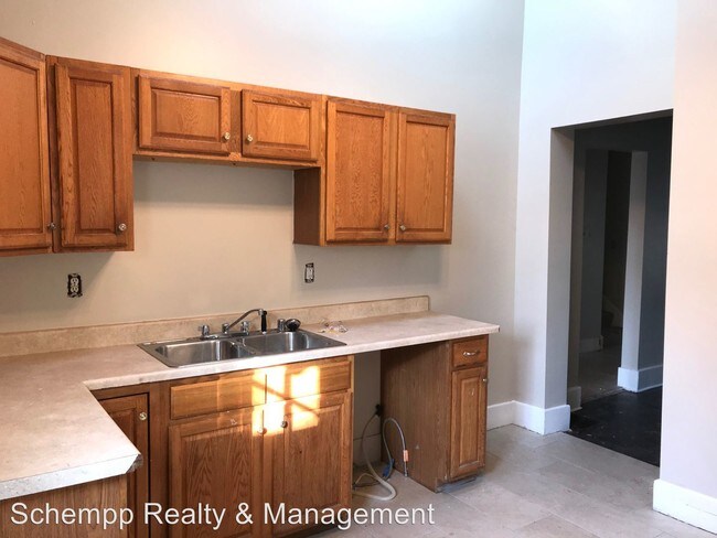 Building Photo - 4 br, 2 bath House - 4108 W. Market St