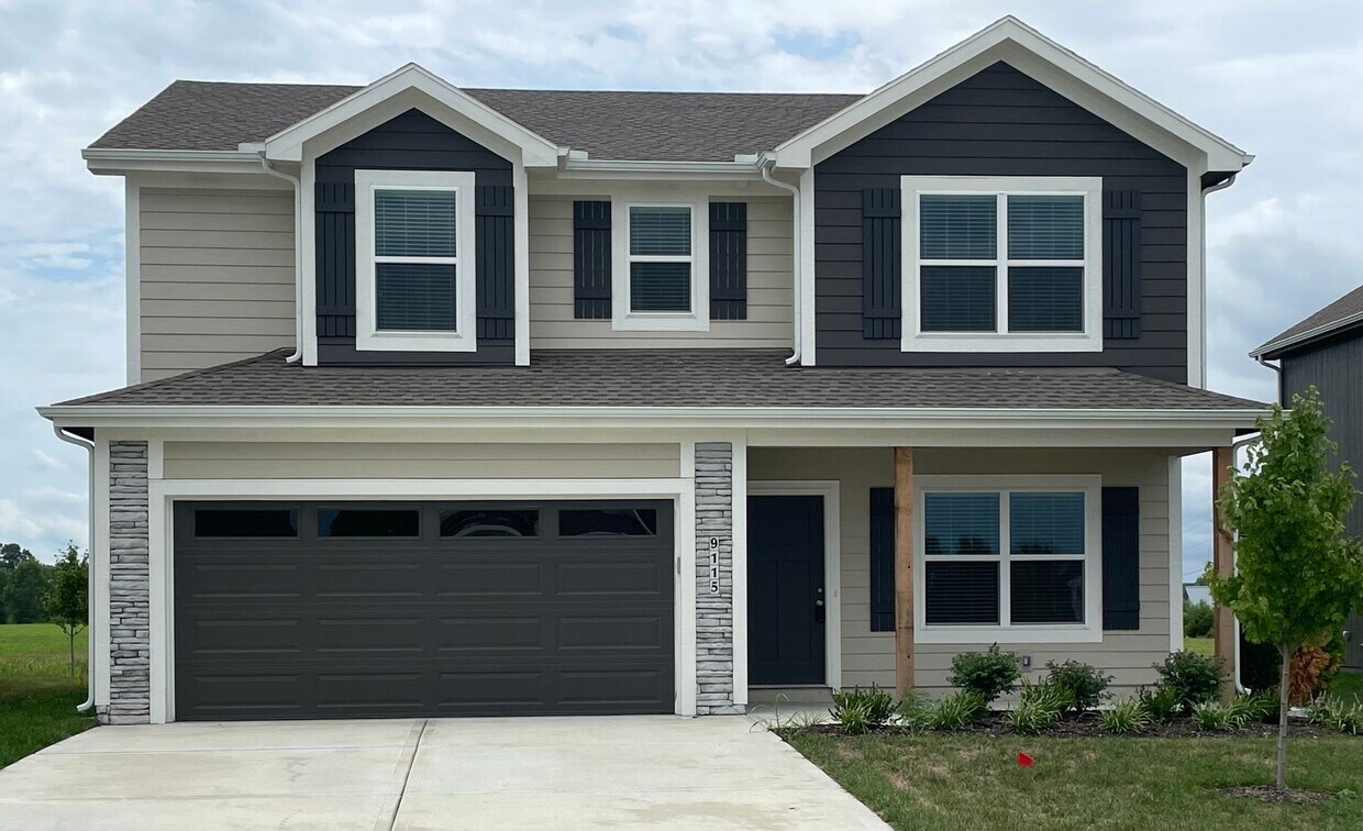 Foto principal - Beautiful 4 bedroom in Blue Springs! Comin...