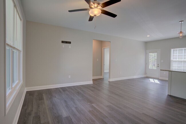 Building Photo - New Build 3/2 House in West Rome- $1,895