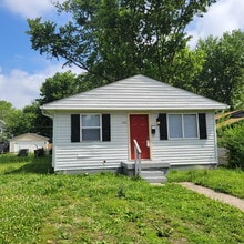 Building Photo - 1330 W 22nd St