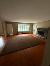 Building Photo - 1013 Potomac Ave