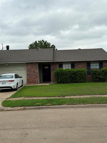 Building Photo - 5425 Slay Dr