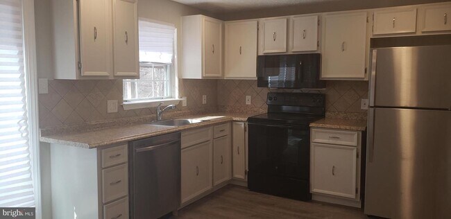 Building Photo - 11503 Timberbrook Dr