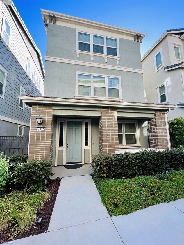 Primary Photo - 3 br, 3.5 bath House - 2932 Stringham Way