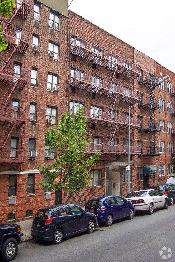 Building Photo - 505 E 88th St