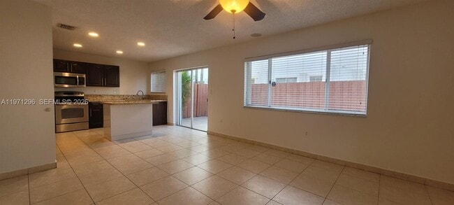 Building Photo - 10863 NW 53rd Ln