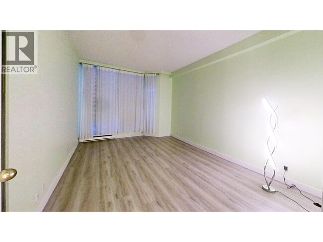 Building Photo - 2668 Ash St