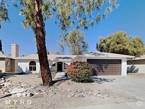 Building Photo - 2742 S Las Flores