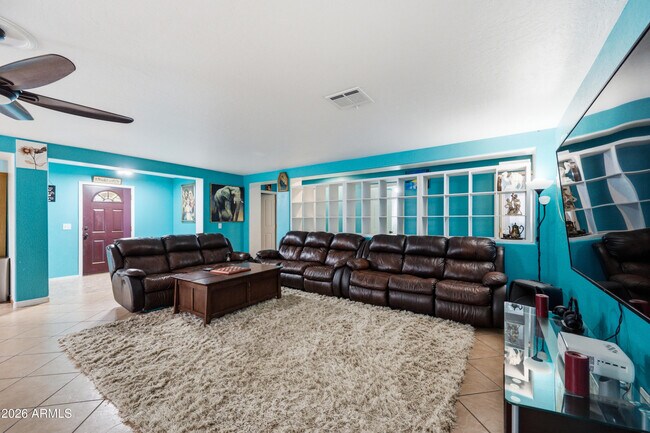 Foto del edificio - 11450 E Quicksilver Ave