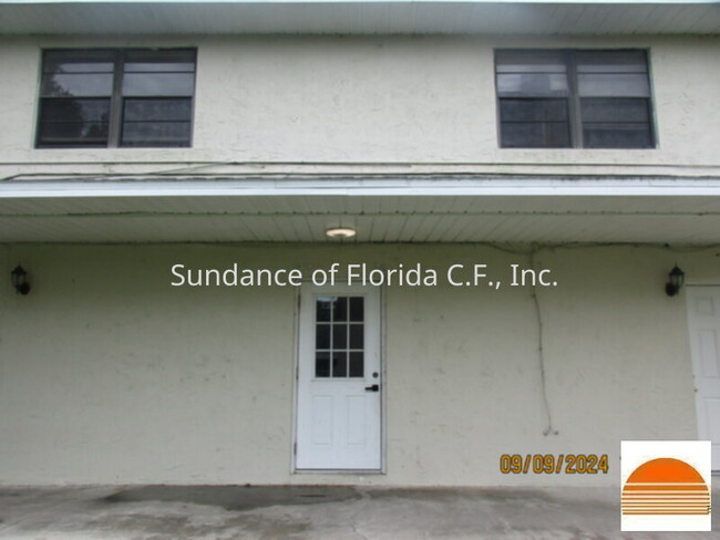 Building Photo - Osceola County; 2nd Floor Unit