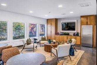 Building Photo - 4600 W Pioneer Dr