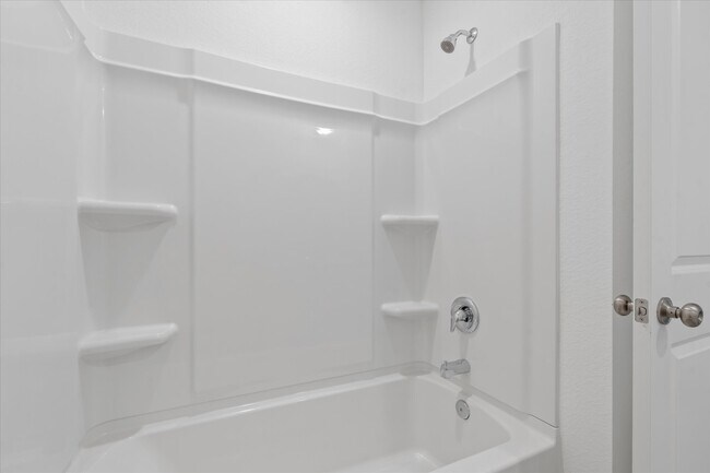 Foto del edificio - 28922 Rustic Windmill Wy