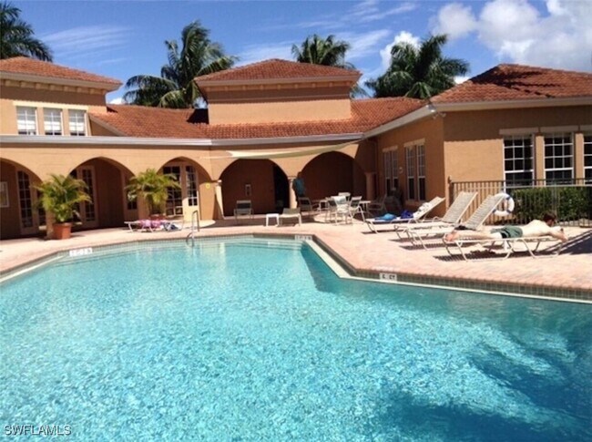 Foto del edificio - 8717 River Homes Lane