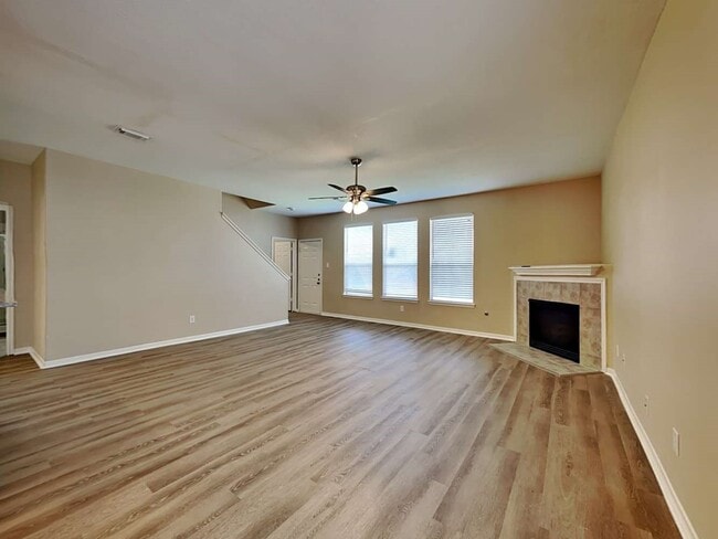 Building Photo - 12143 Landsdown Ridge Way