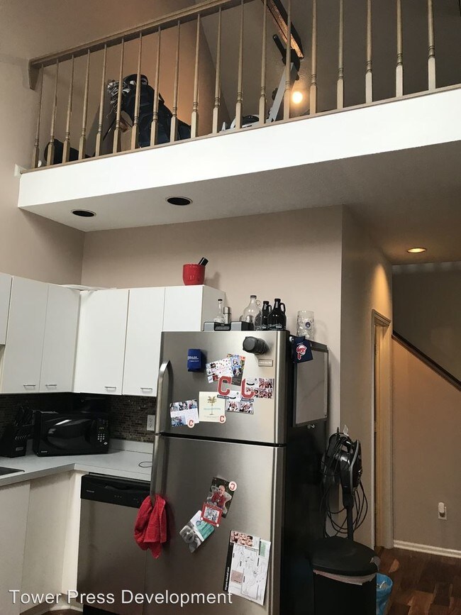 Foto del edificio - 2595 W 11th St