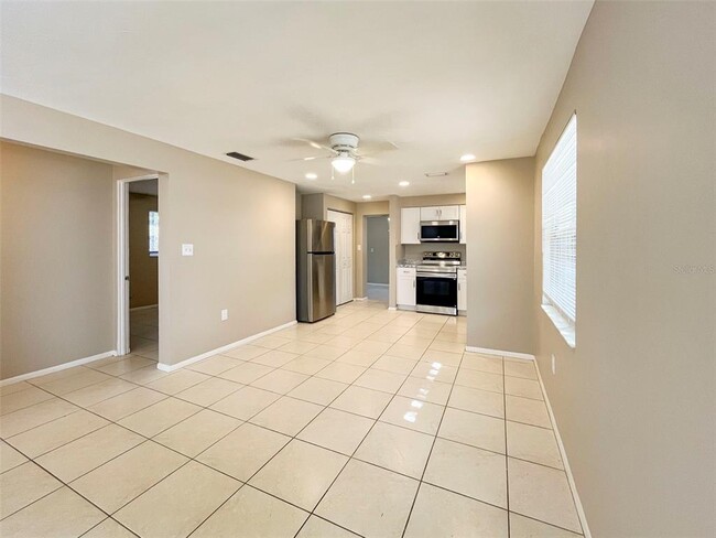 Foto del edificio - 5001 Bell Meade Dr