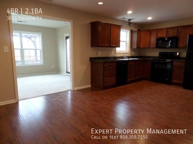 Building Photo - 3013 Tiburon Ct