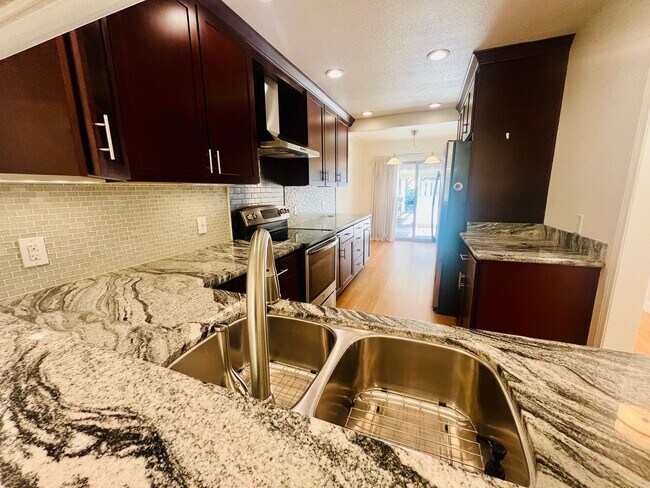 Foto del edificio - Wonderful 2 Bed 2 Bath in The Villages A 55+ Community