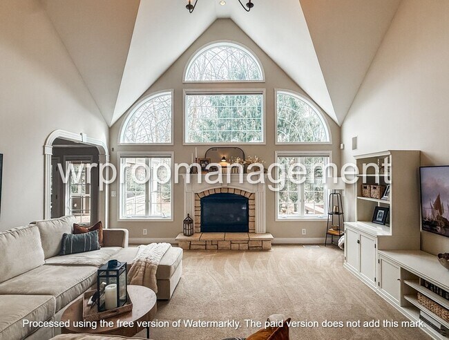 Foto del edificio - Gorgeous 3 bed 3.5 bath in Temperance